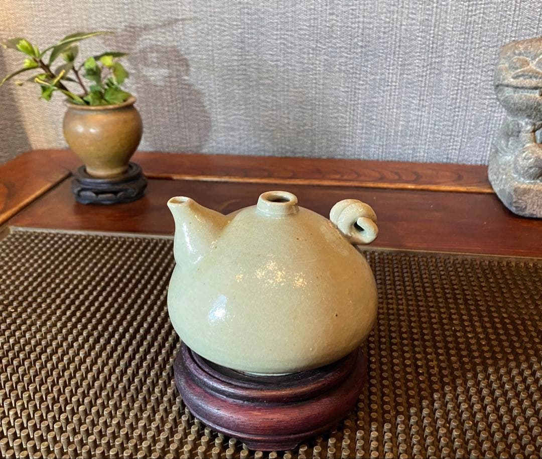 緑青磁 水滴・一輪挿し 鑑賞台付 沈船品 ヴィンテージ レア 中国 台湾茶器