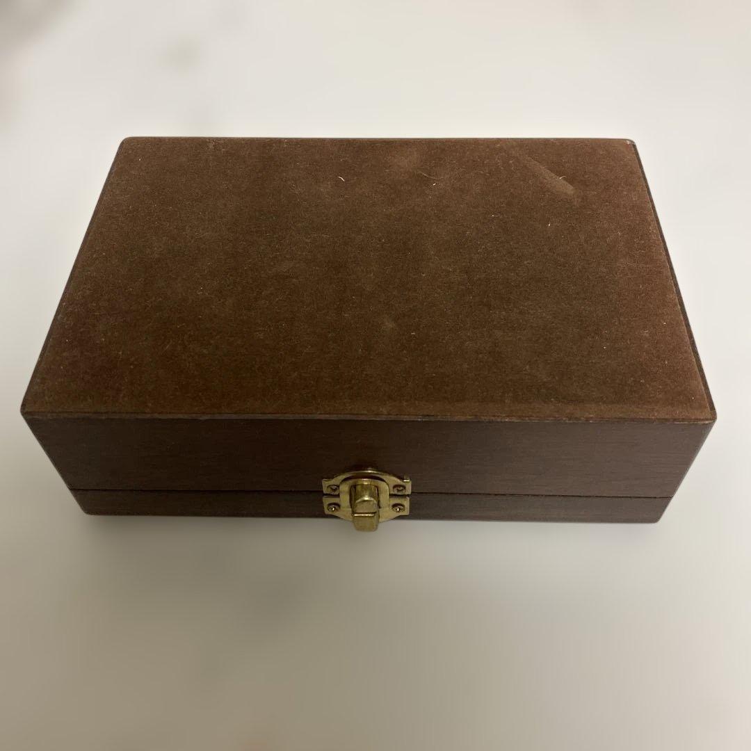 未使用 マリリンモンロー没後30年記念トランプ木製トランプケース 米国