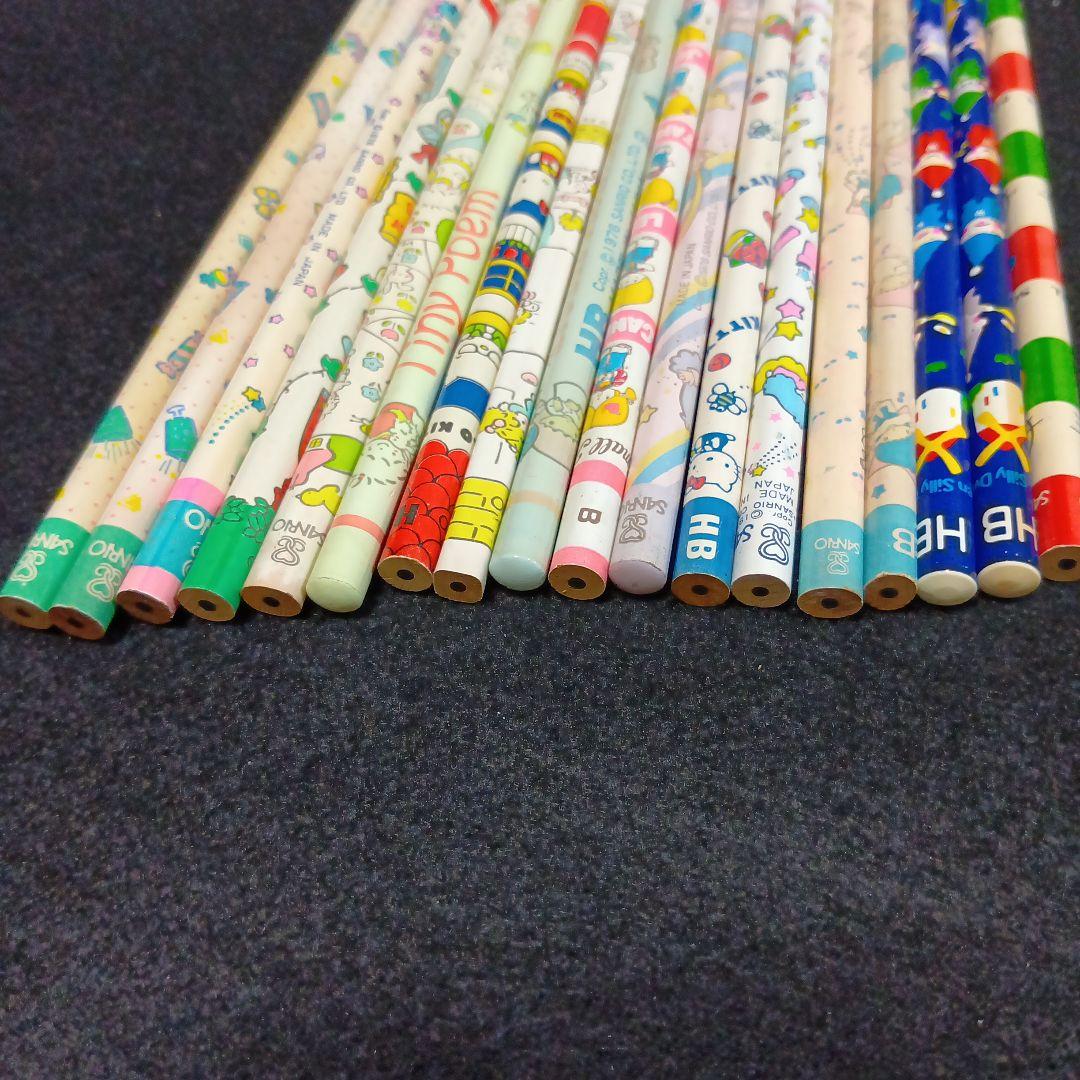 は*】様 ■ 昭和レトロ サンリオ 人気キャラクター柄鉛筆 18本セット 日本製