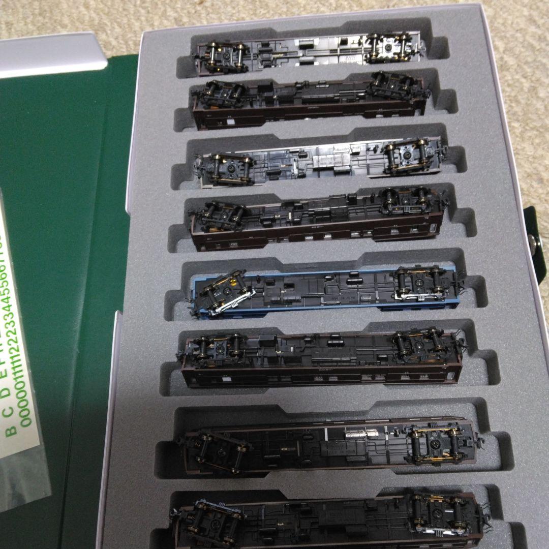 S-LAKE　Nゲージ 客車8両セット 茶色・青