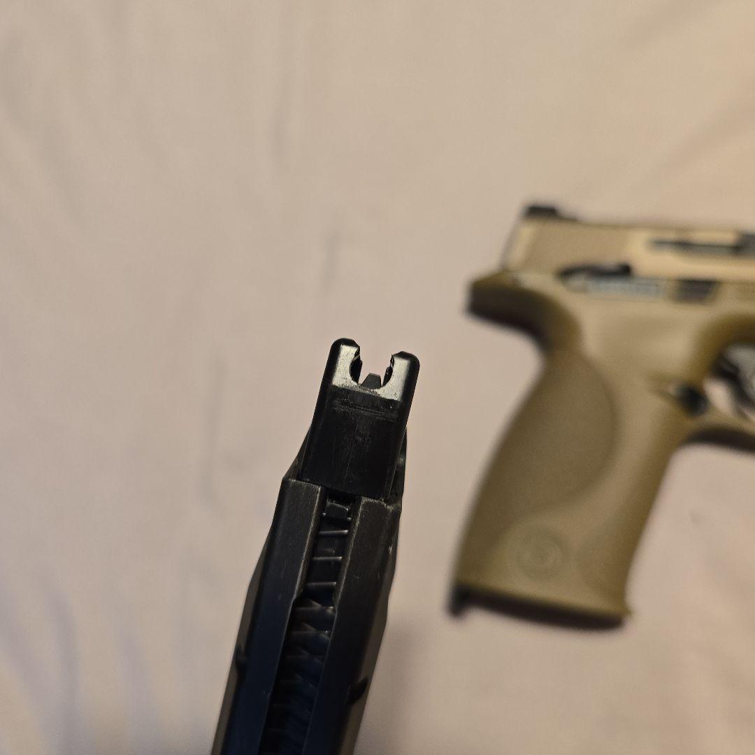 オリーブドラブ ガスガン セミオート