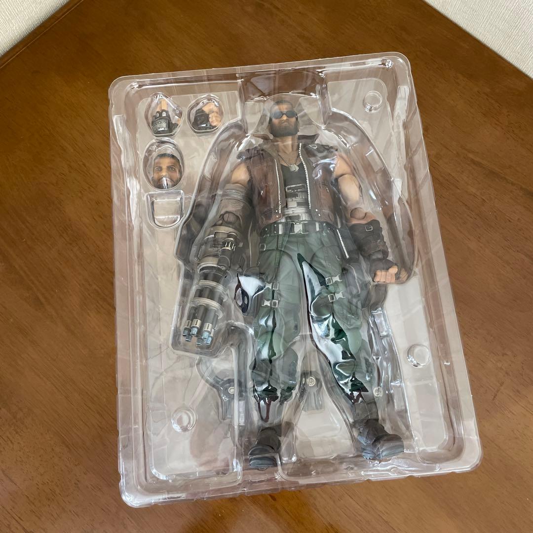 FF7リメイク　バレット　フィギュア　PLAY ARTS改