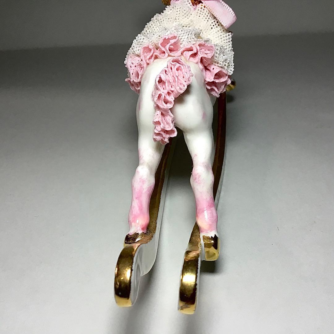 フィギュリン◇ピンクの木馬◇アイルランド 陶器 ビスク ヴィンテージ 置物