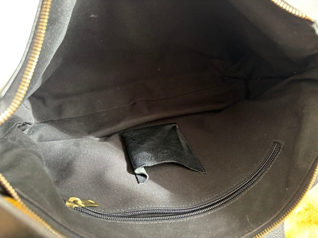 イルビゾンテ　ショルダーバッグ　黒