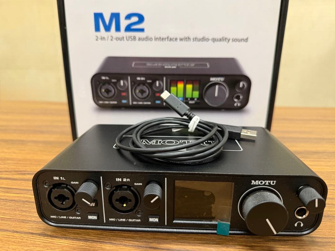 MOTU M2 2-in/2-out USBオーディオインターフェイス - メルカリ