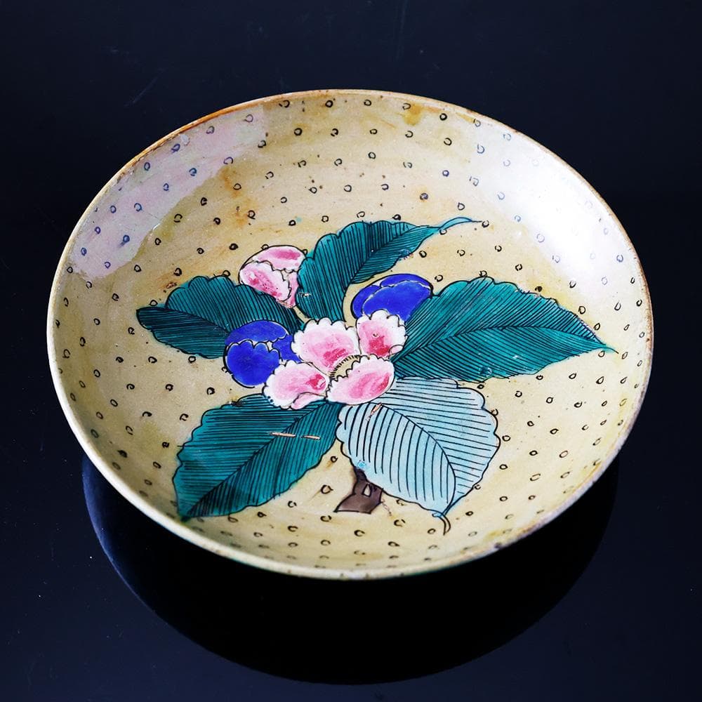 時代年代物 九谷 青手色絵 花の図 七寸 飾皿 直径21