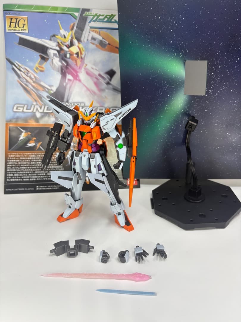 全塗装完成品】HG 1/144 メタルロボット魂風 ガンダムキュリオス背景