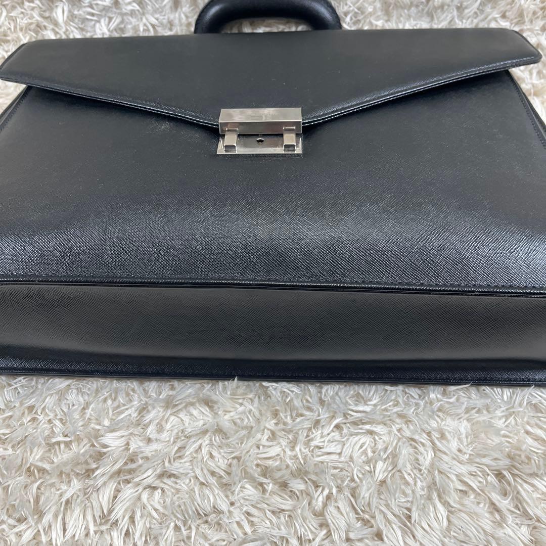 バーバリー ビジネスバッグ ブリーフケース サフィアーノ レザー A4 ブラック
