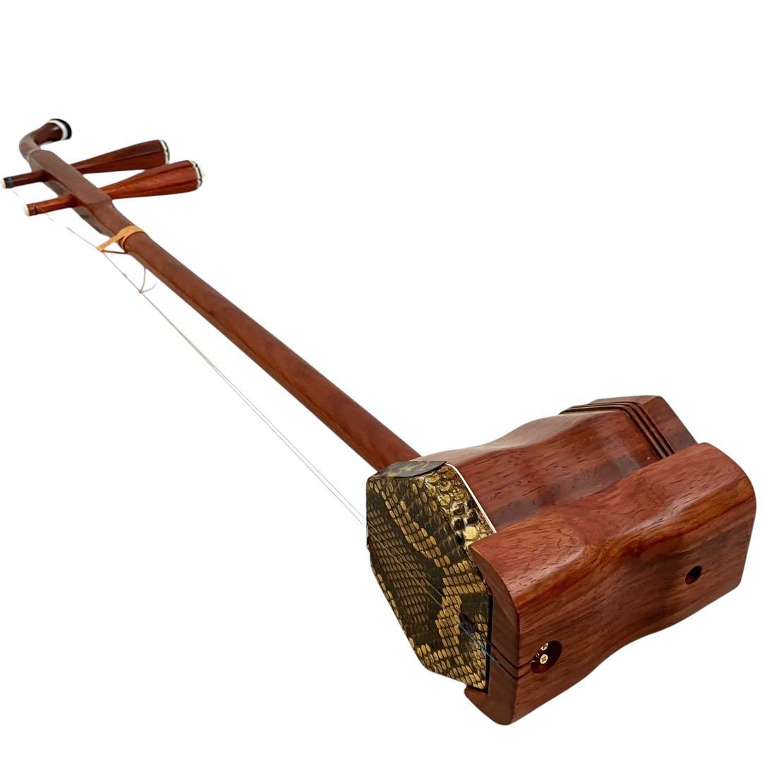 【未使用】 蘇州二胡 紅木 中国楽器 胡弓 弦楽器 セミハードケース付 二胡