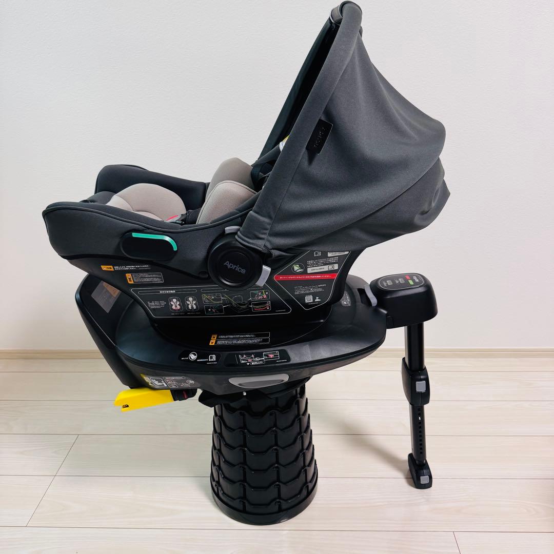 ほぼ未使用！アップリカ AIR CARRY トラベルシステムベース　セット