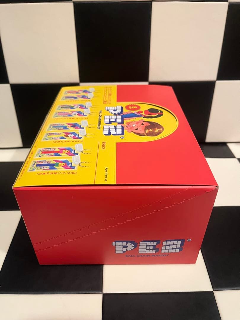 ケンエレファント　PEZ ボールチェーンマスコット　1BOX未開封
