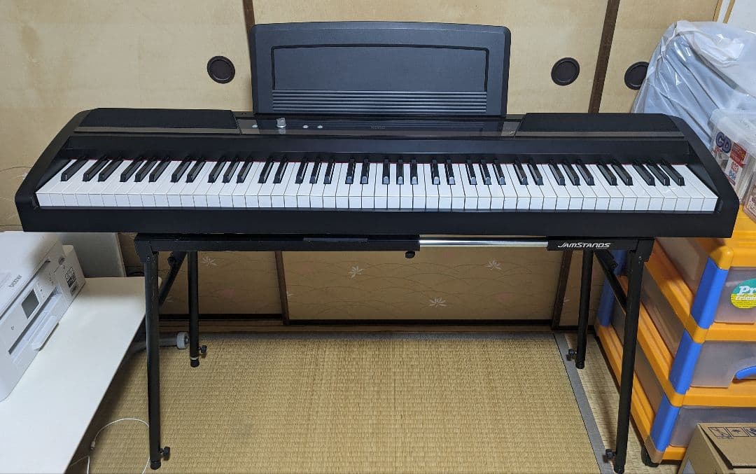 KORG 電子ピアノ SP-170S 88鍵 ダンパースイッチ、譜面立て付属 - メルカリ