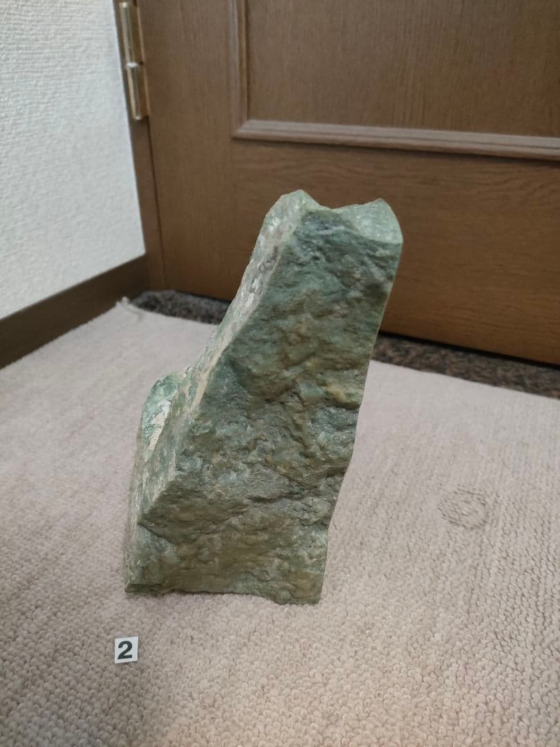 極上！！【日高ヒスイ】7kg 原石 自然石 鑑賞石 天然石 標本石 国産