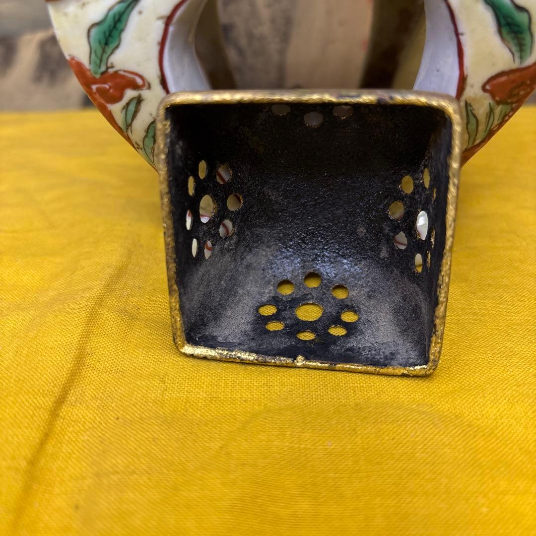 古色絵牡丹紋香炉 金蓋？鍍金？ 時代箱