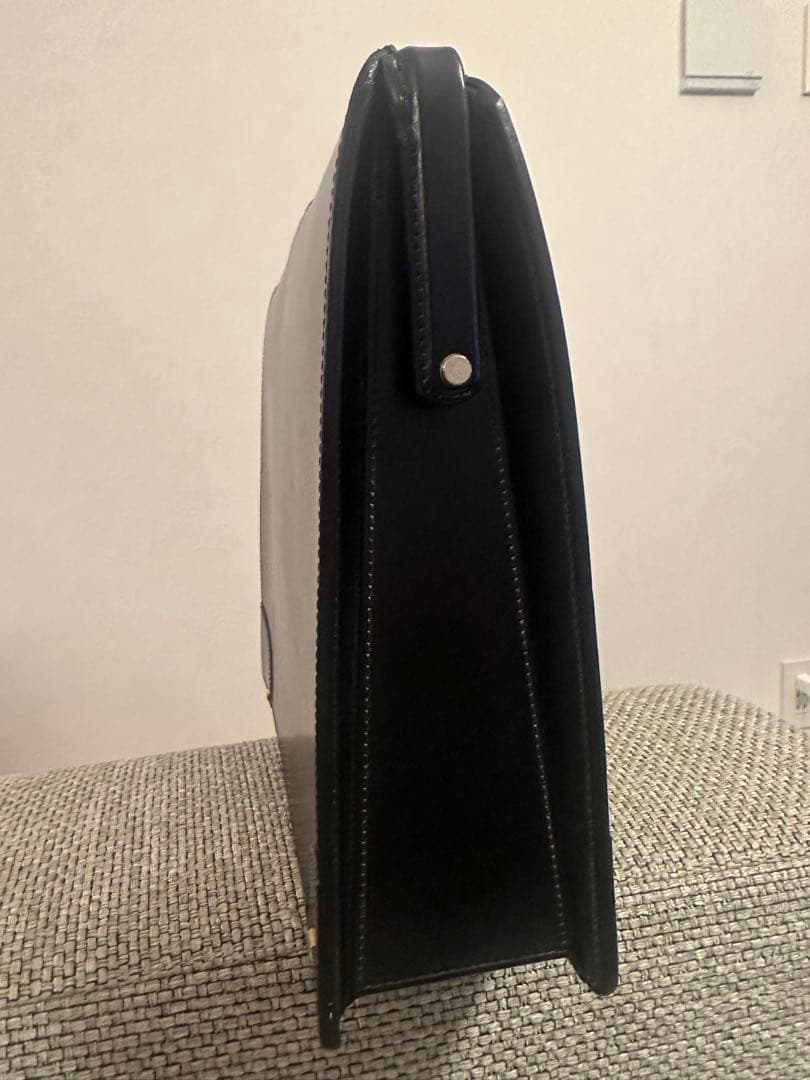 土屋鞄⭐️現行ロゴ‼️ダレスバック⭐️人気ブラック‼️定価160,000円⭐️