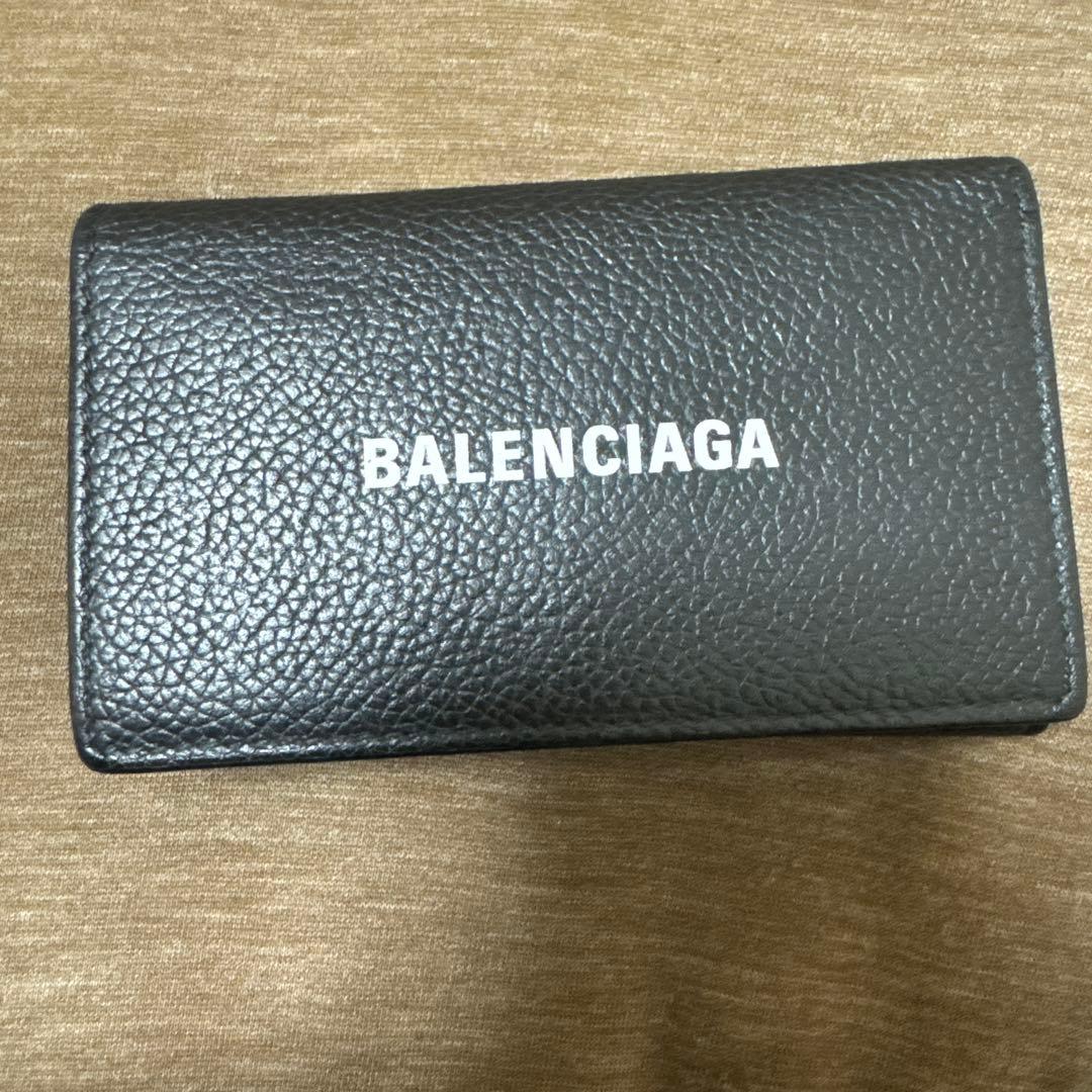 BALENCIAGA ブラック レザー キーケース - メルカリ