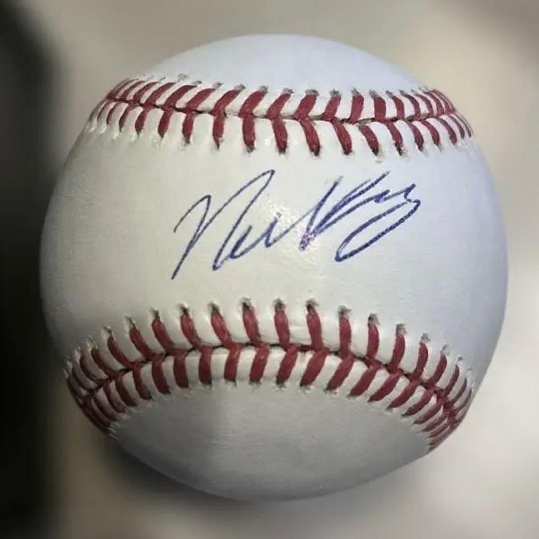 ニックカーツnick kurtz MLB サイン入りボール Fanatics - メルカリ