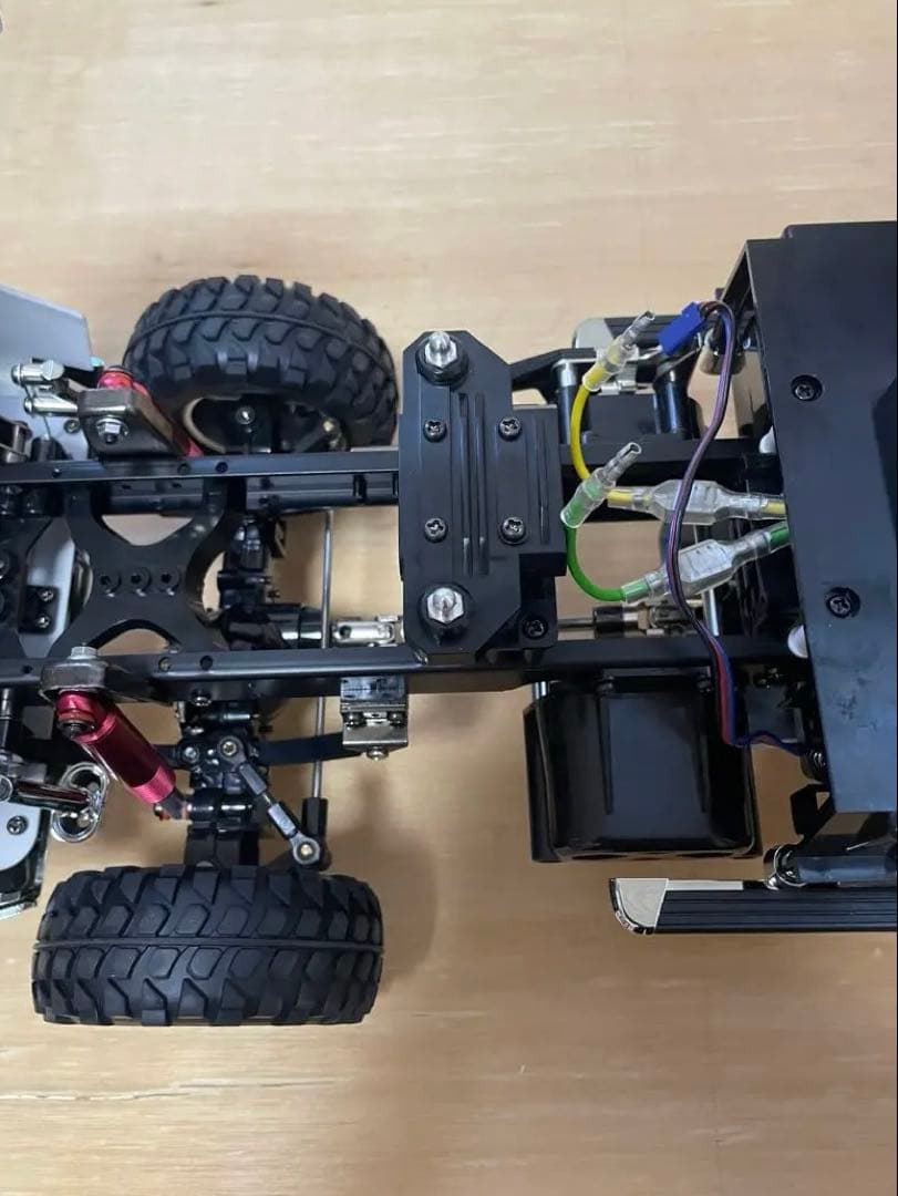 タミヤ　タンドラ　ハイリフト　組み立て塗装済み