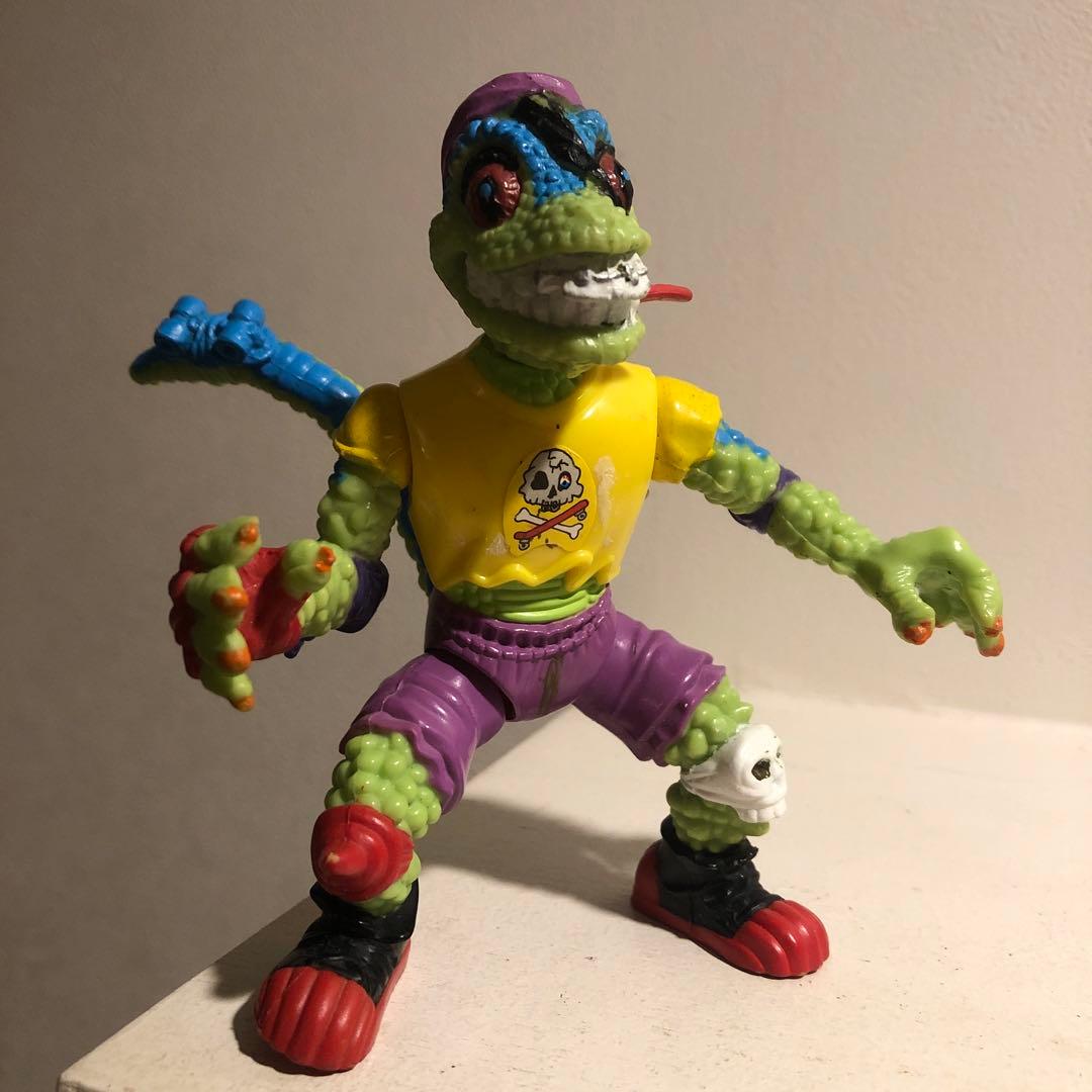 タートルズ フィギュア ロックンロール・モンド・ゲッコ モンド アート