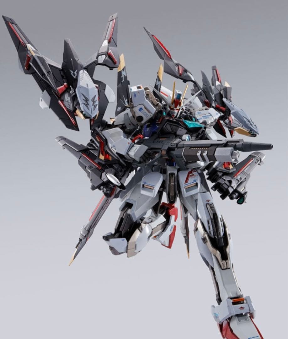 メタルビルド　ストライクガンダム　ライトニングストライカー