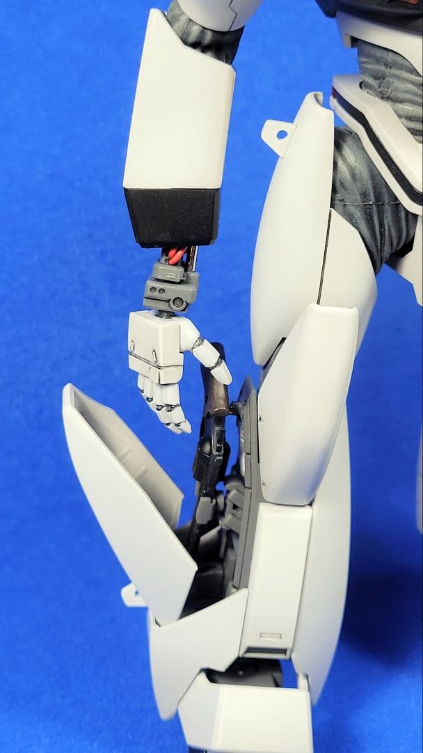 MG 1/35 パトレイバー イングラム2号機 完成品 パトランプLED付