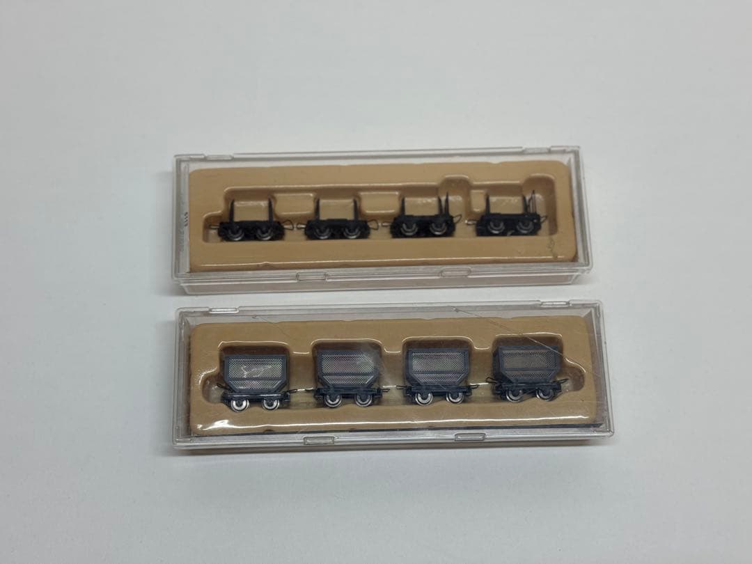 ミニトレインズ　ログワゴン4両&サトウキビワゴン4両