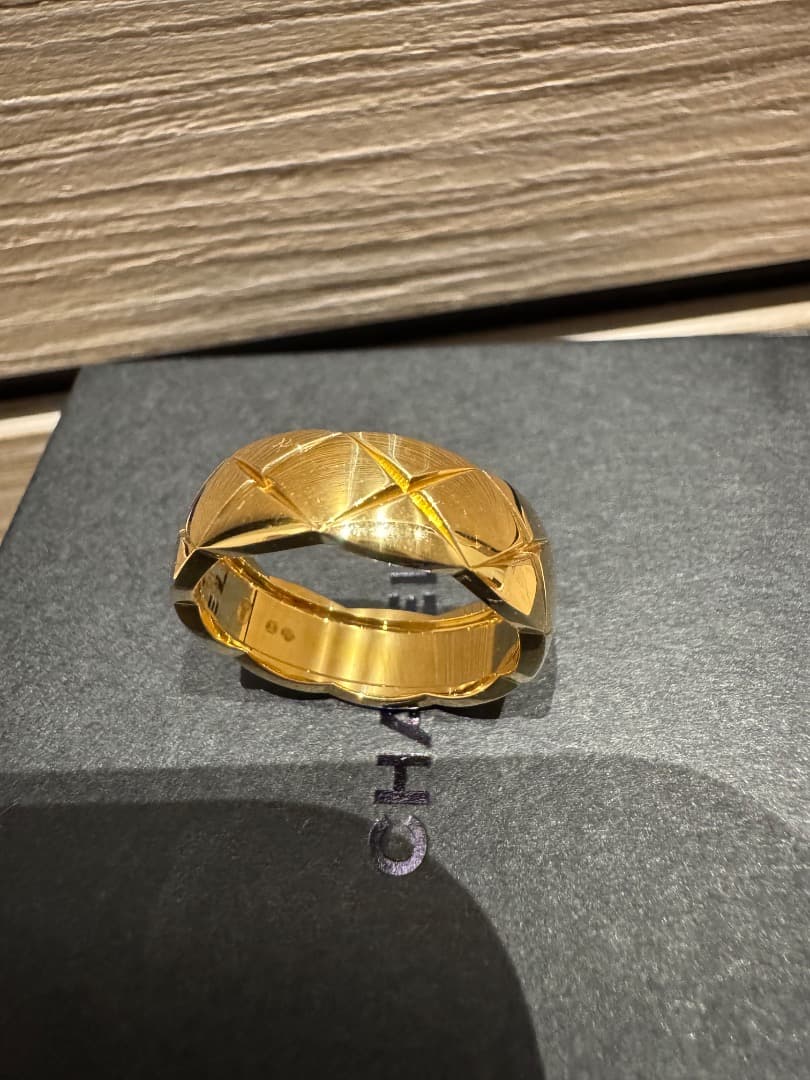 CHANEL ココクラッシュリング　ミディアム　YG #56