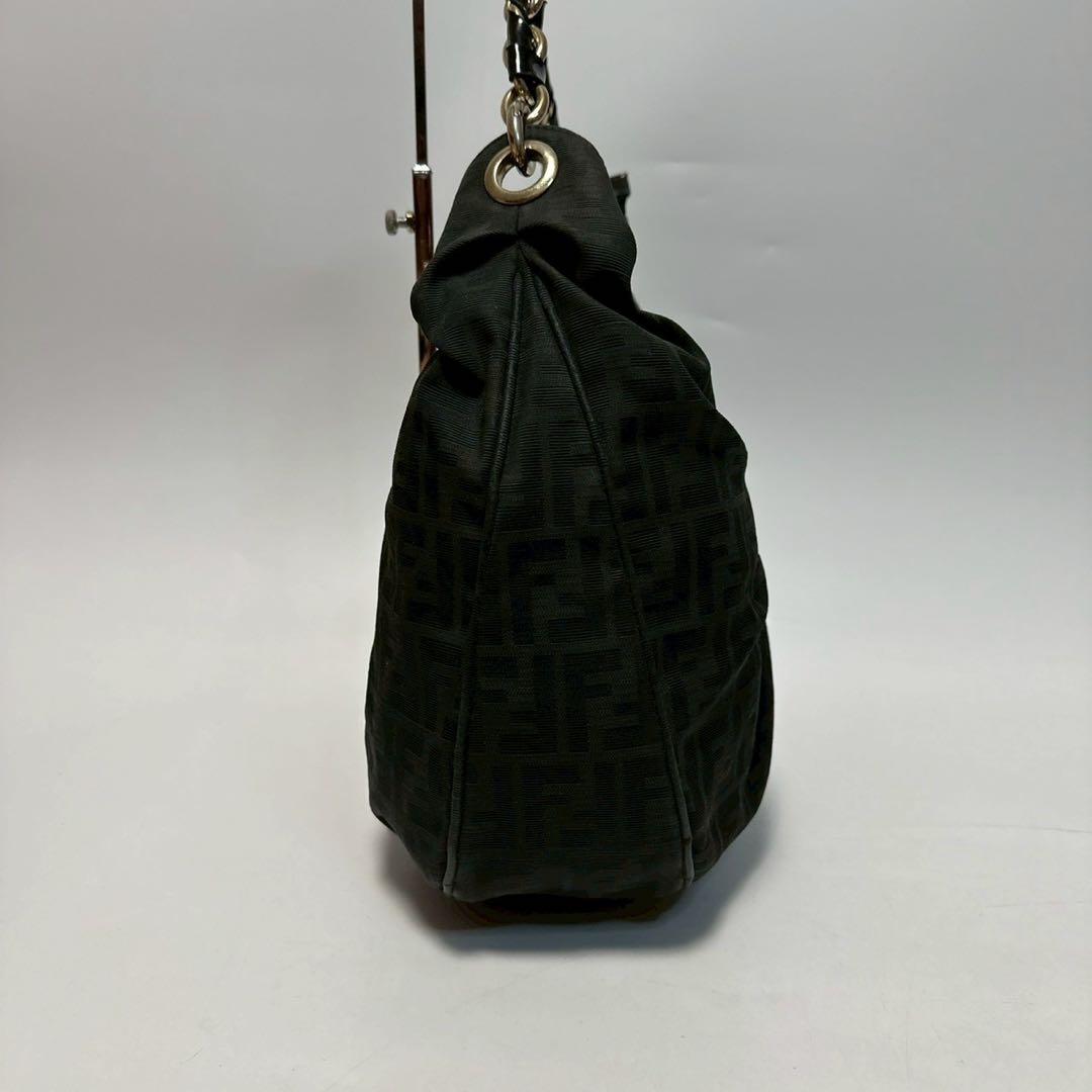 t78 保存袋　Gカード付　フェンディ　ズッカ　ミア　チェーン　ハンドバッグ