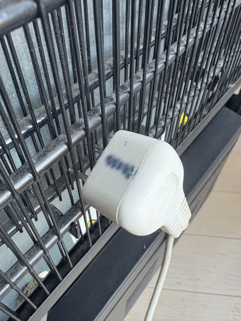 フォルスター ワインセラー FJC-85G (BK) 26本収納