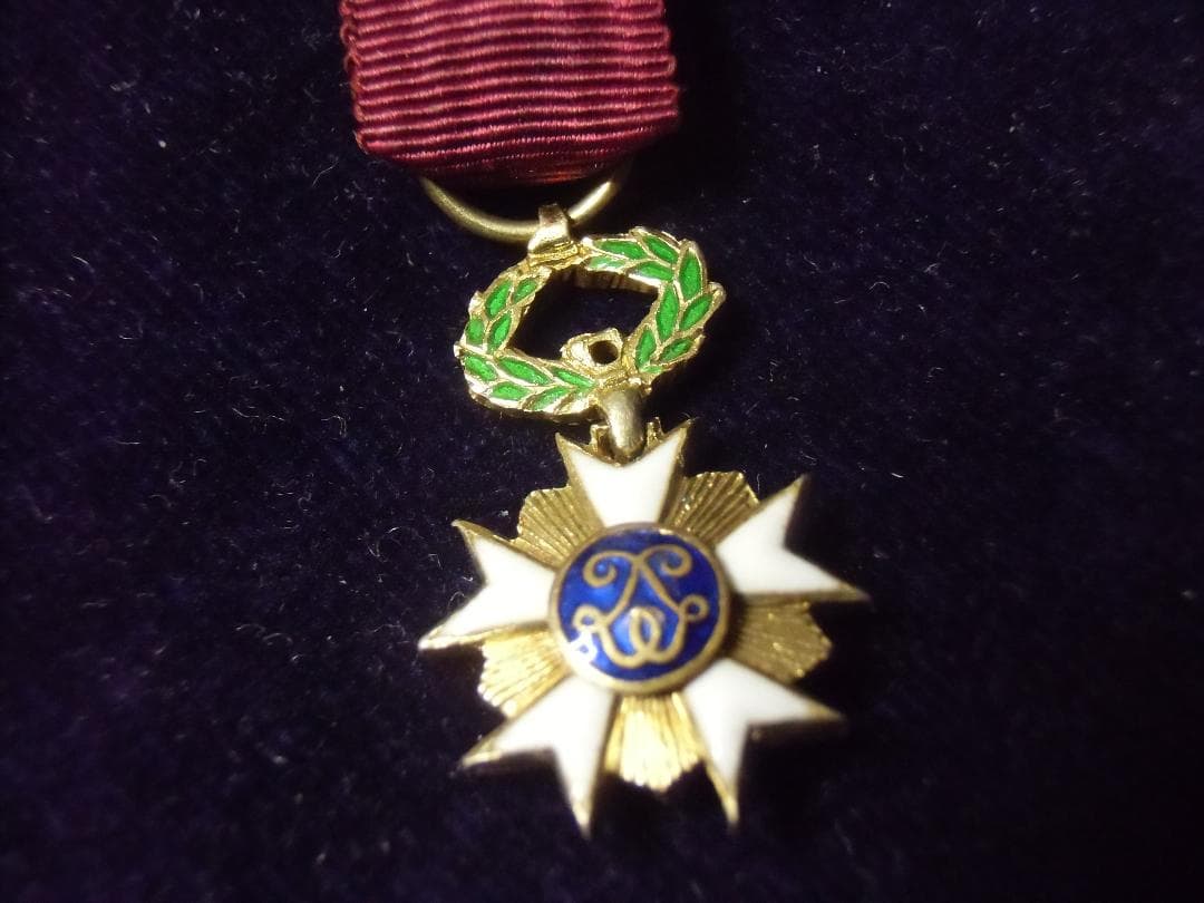 ＢＥベルギー軍＊王冠勲章＊将校級＊ミニチュア勲章（実物）