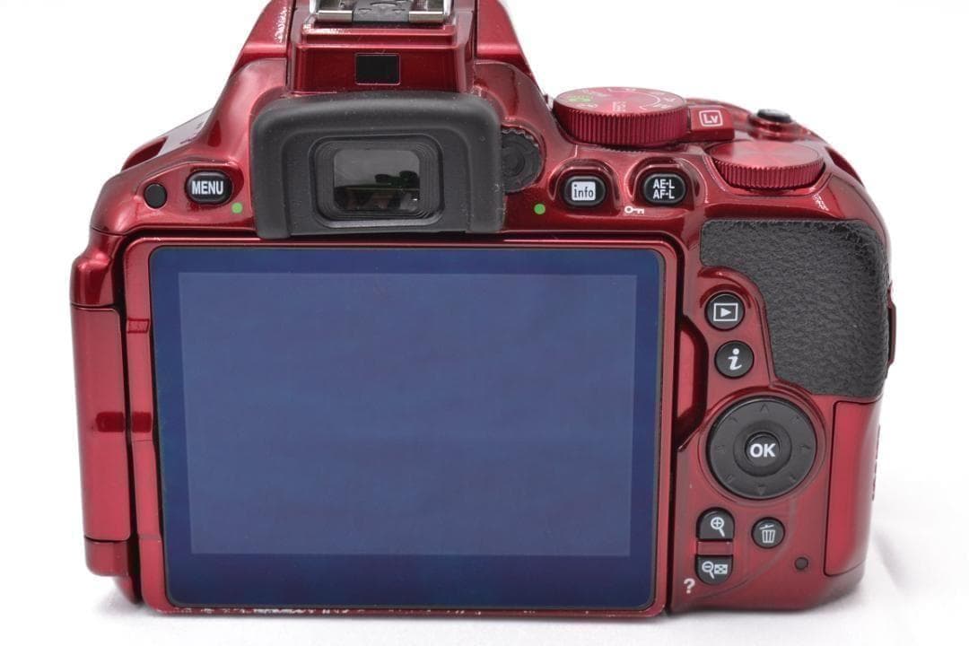 ニコン Nikon D5500 希少RED ダブルズーム カメラバッグ付 - メルカリ
