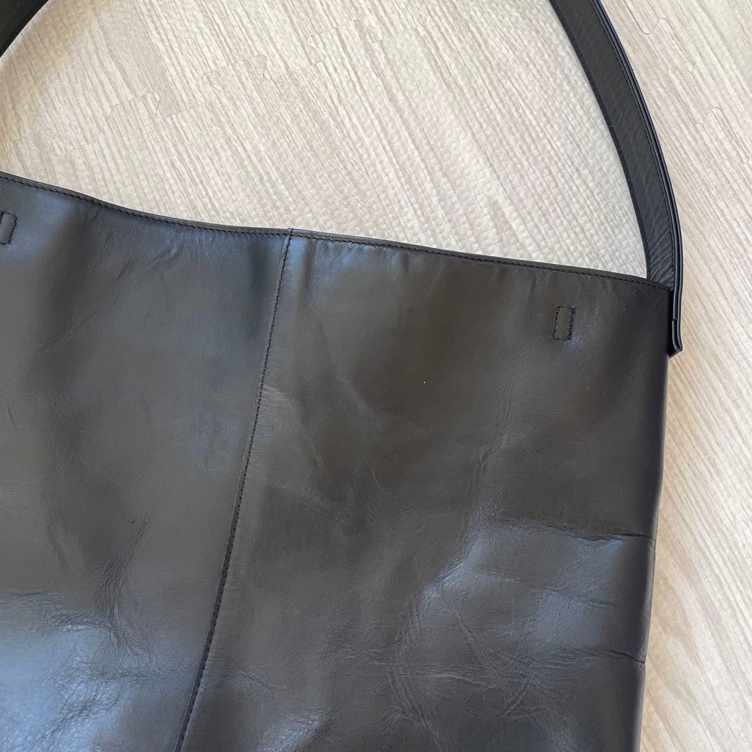 北欧暮らしの道具店「の日にもお気に入りを」撥水レザーの2WAYトートバッグ