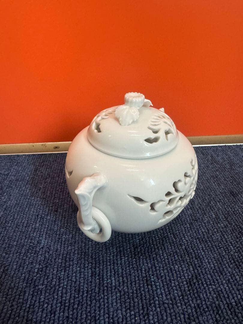 1973 杉原一壷 白磁 透かし 三足 香炉