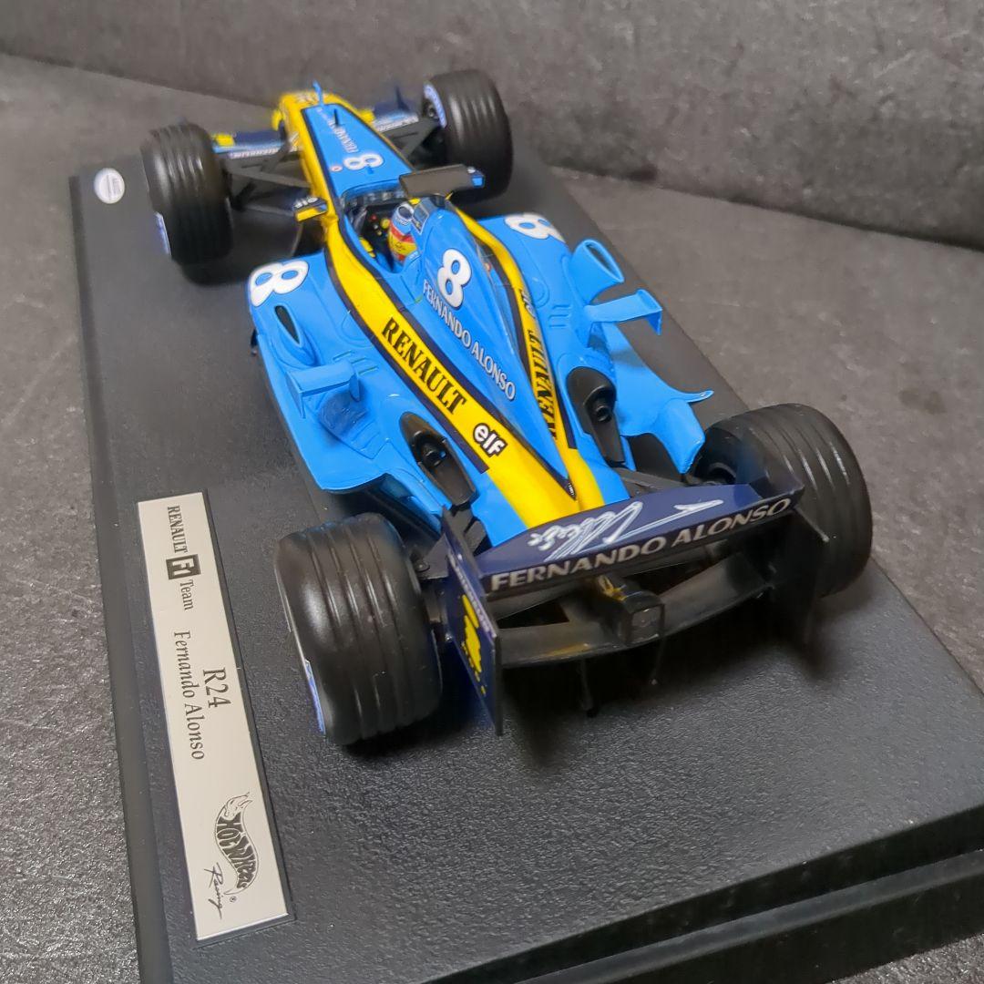 1/18 ルノー R24 フェルナンド アロンソ 直筆サイン入り モデルカー