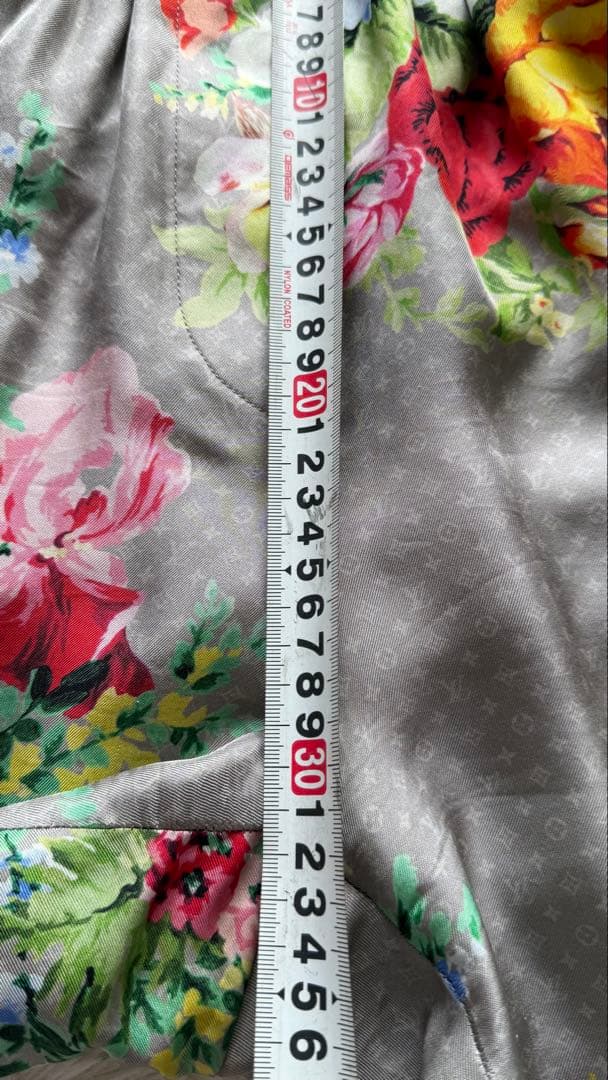 稀少品ルイヴィトンフラワーパンツシルク