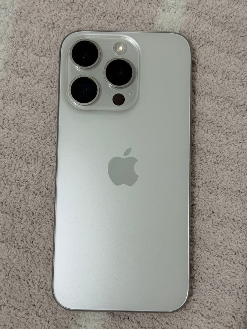 iPhone 15 Pro 256GB 修理歴あり 画面割れ 非正規パネル - メルカリ