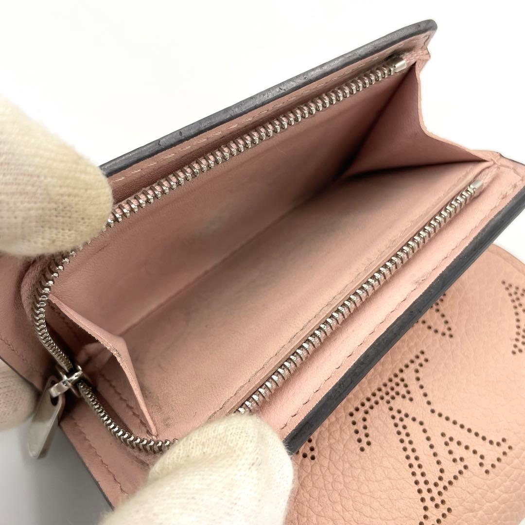 美品★ルイヴィトン　マヒナ　ポルトフォイユ・イリスXS 三つ折り財布　箱・保存袋