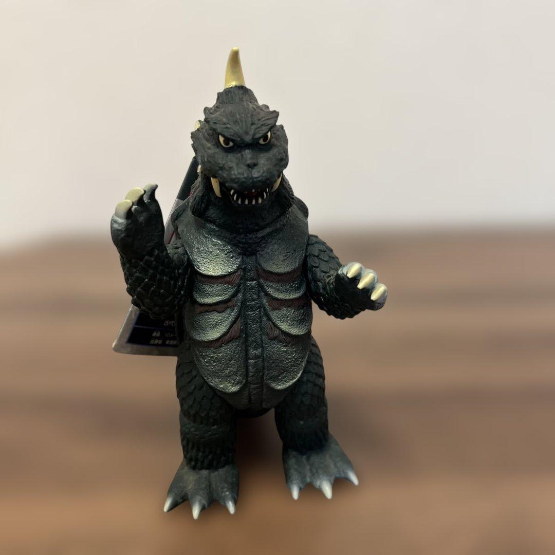 ゴジラ ダークグリーン 可動式フィギュア - メルカリ