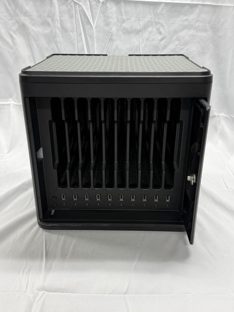 10台同時同期・充電可】iLuv USB充電収納ケース ブラック