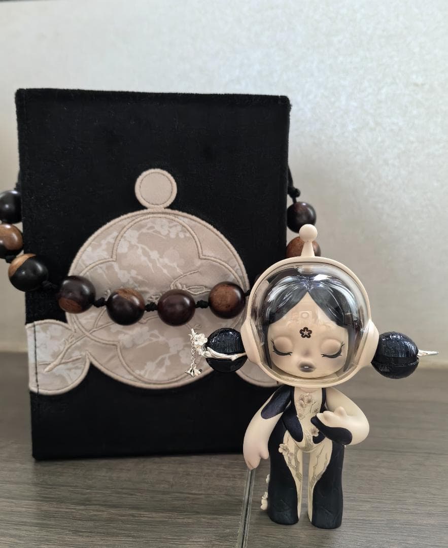 POPMART SKULLPANDA スカルパンダ 梅 映夜 海外限定フィギュア - メルカリ