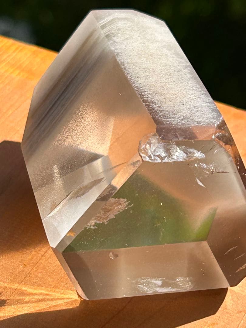 スモーキーファントムポリッシュレインボー入珍しい存在感のある石‼️SALE