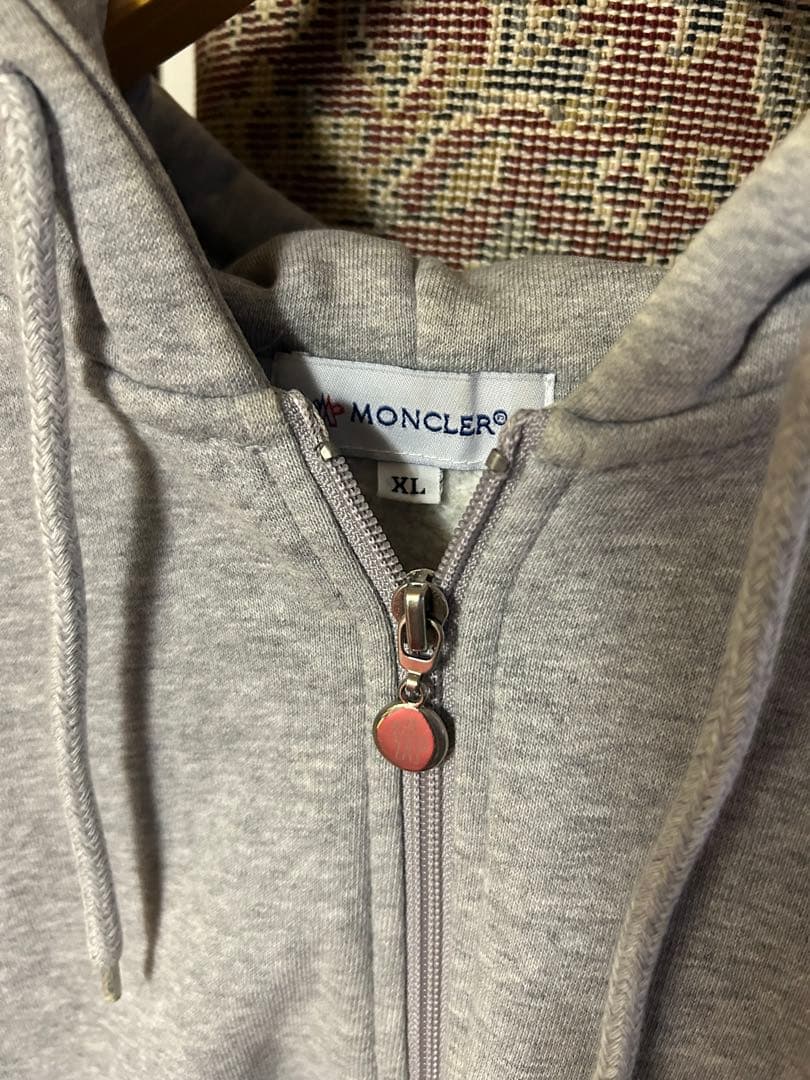 MONCLER グレー パーカー XL