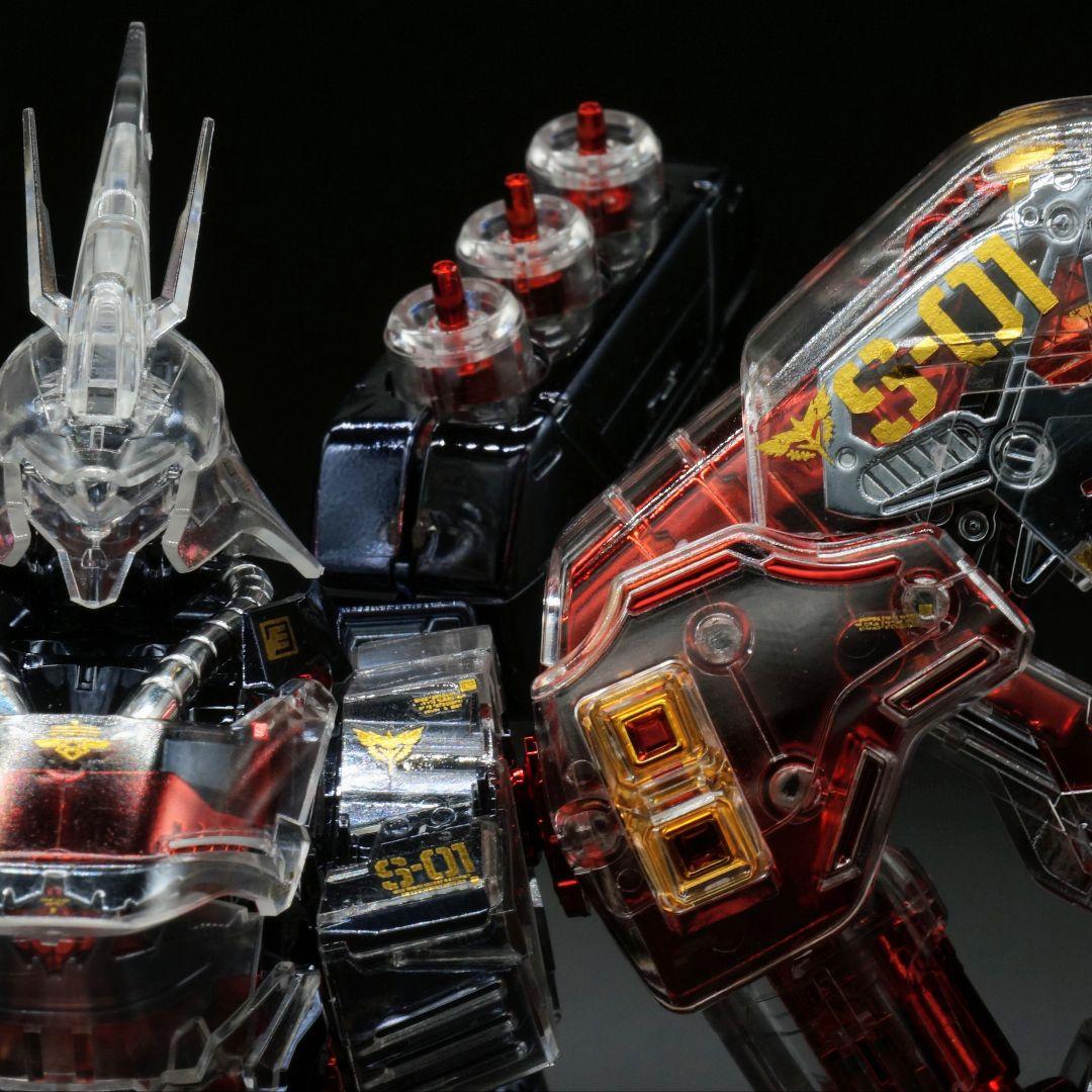 完成品【メッキ加工】MG サザビー ver.ka メカニカルクリア ガンダム