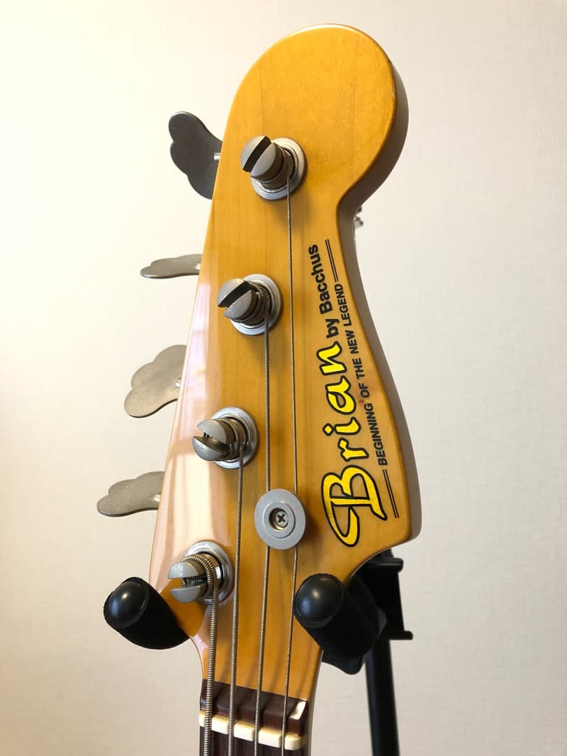 Brian バッカス ジャズベース BJB-380 GLAY JIRO エレキベース]Brian