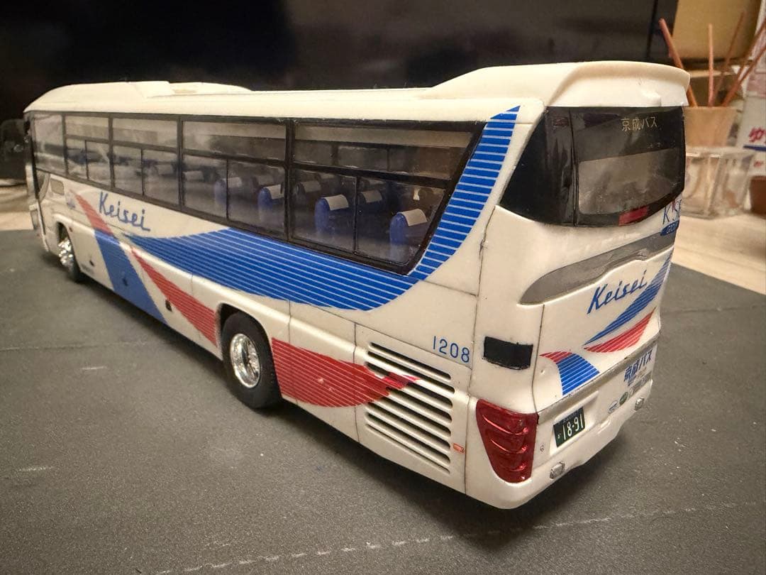 フジミ模型1/32いすゞガーラ京成バス　プラモデル完成品