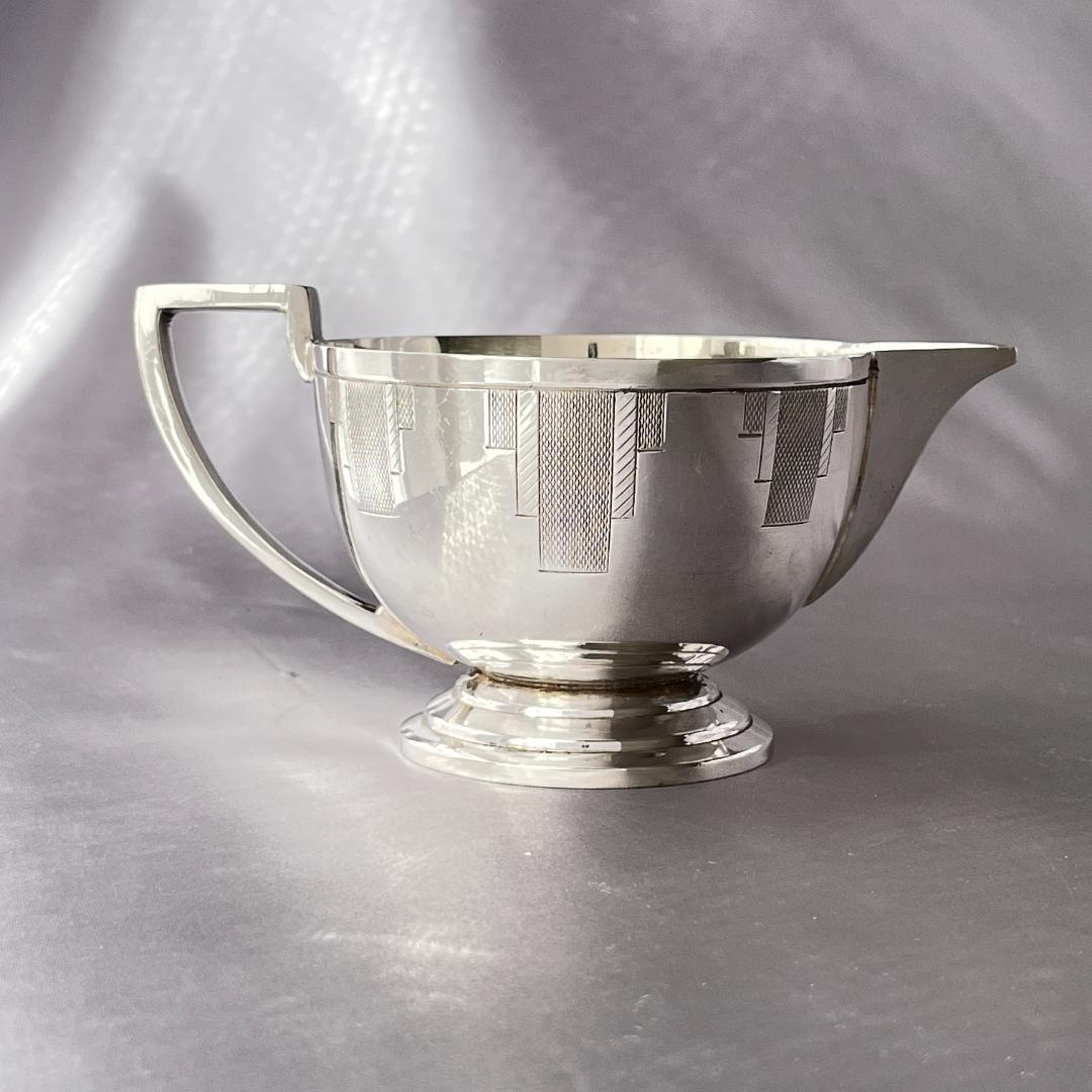 【Walker & Hall】 アールデコのティーサービス 4点