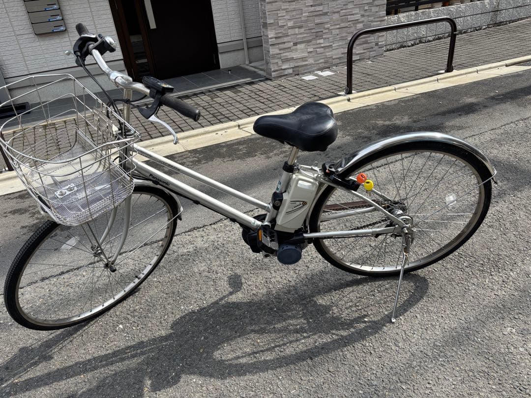 Panasonicパナソニック電動アシスト自転車 シルバー バスケット付き