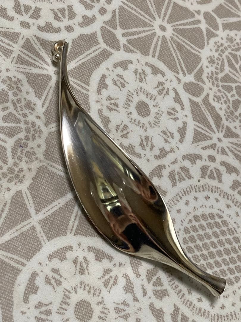 GEORG JENSEN ジョージジェンセン リーフモチーフ ブローチ N