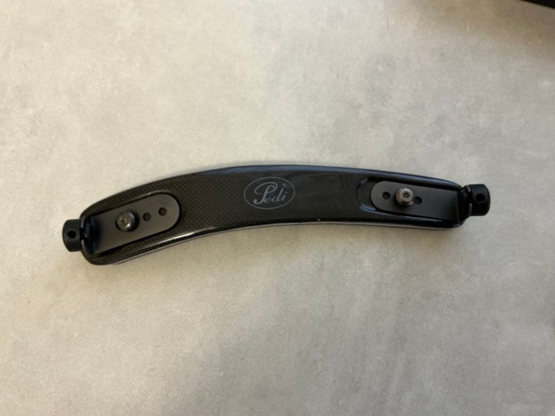 ヴァイオリン 肩当て バイオリン用 (Pedi Elegante/ペディ)