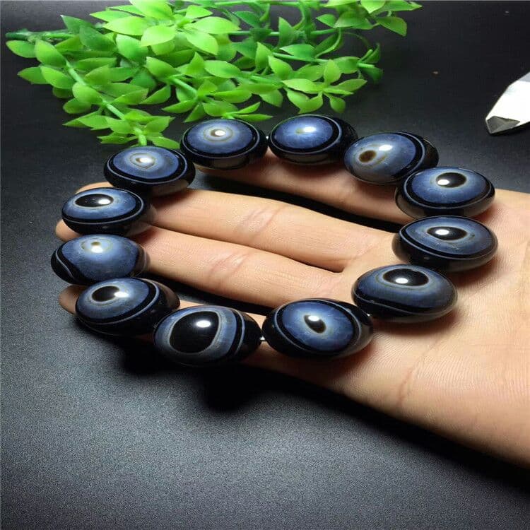 宝飾薬師瑪瑙天眼ブレスレット白と黒の糸を巻いた薬師瑪瑙天眼